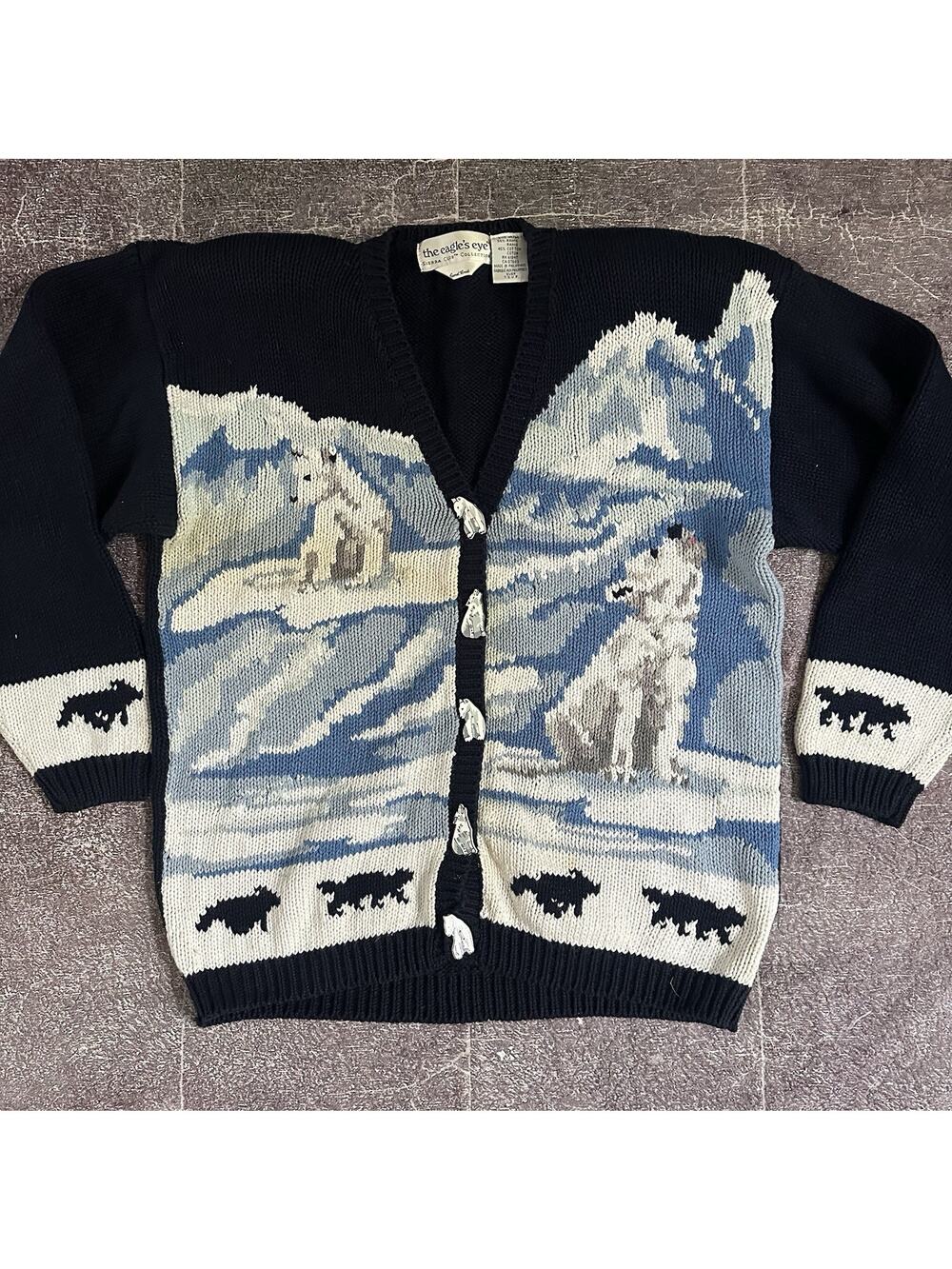 Womens Vintage 90s The Eagle Eye All Over Print White Wolf Cardigan Sweater Sz M